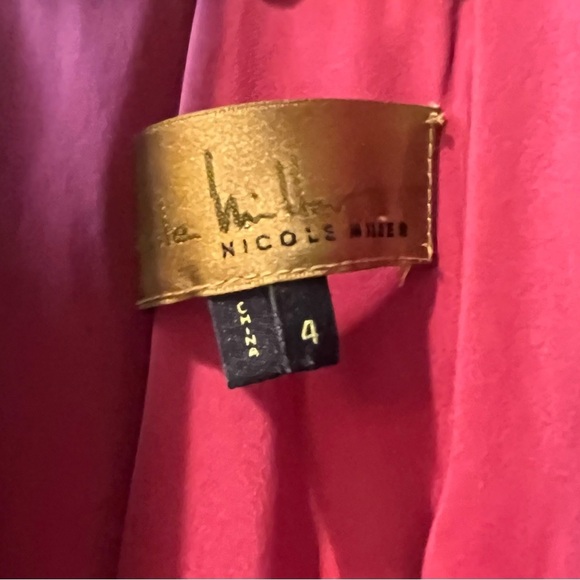 NEW! NICOLE MILLER Sequin Stretch Woven Sherbet Plum Plungjng Formal Dress SZ 4 - Picture 17 of 17